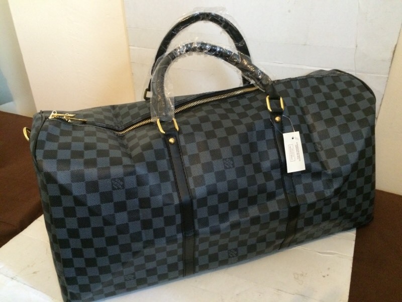 louis vuitton mens gym bag